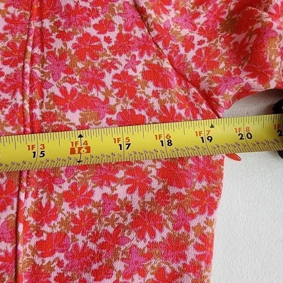 A loves a floral cherry print dress size L rayon - Picture 10 of 15